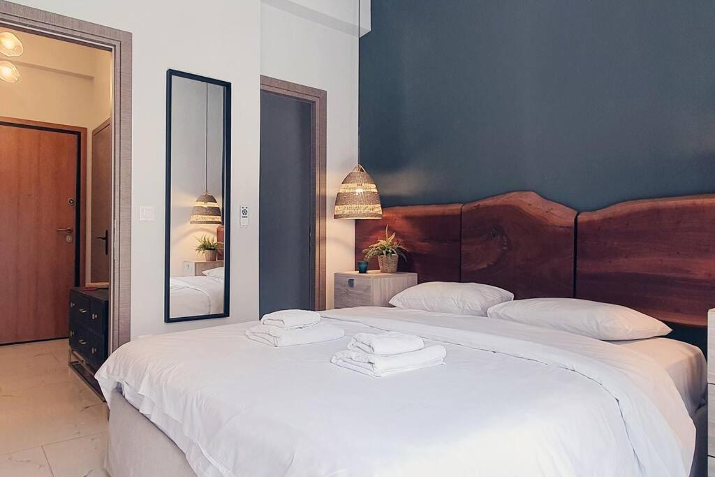 Hidden Gem On The Piraeus Coast Apartment Luaran gambar