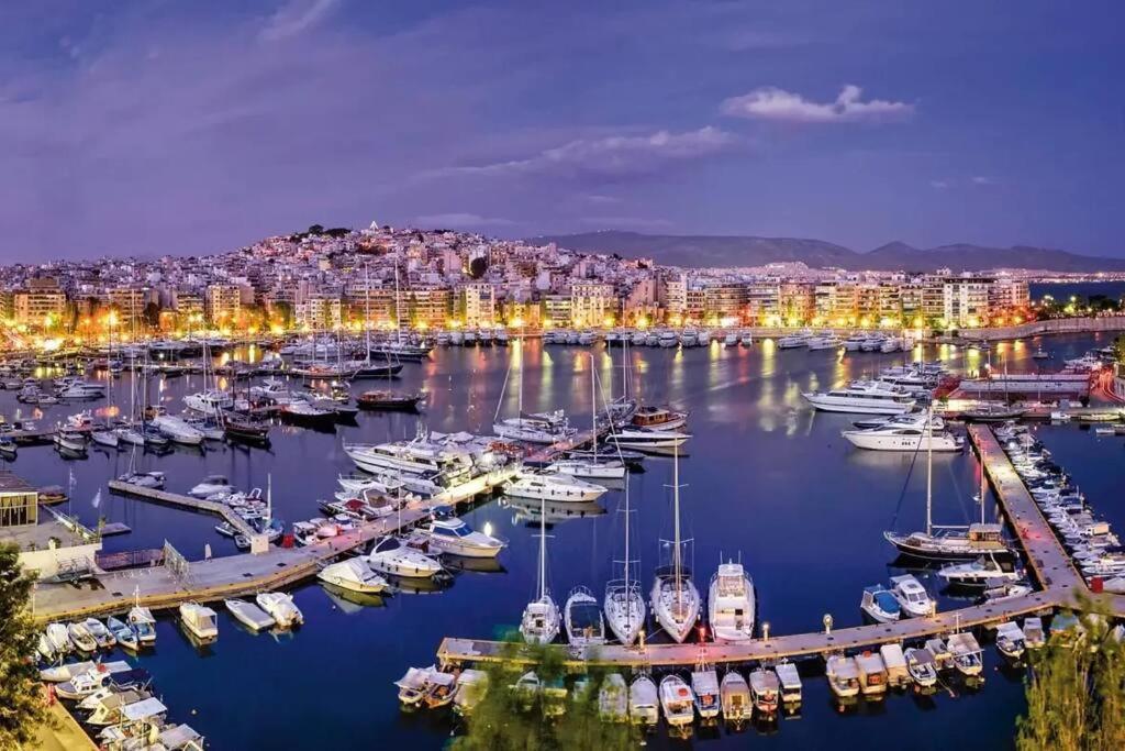 Hidden Gem On The Piraeus Coast Apartment Luaran gambar